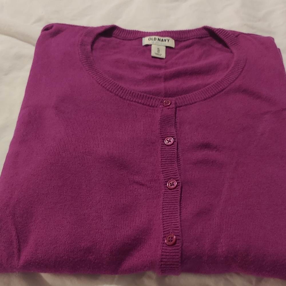 Cardigan sweater